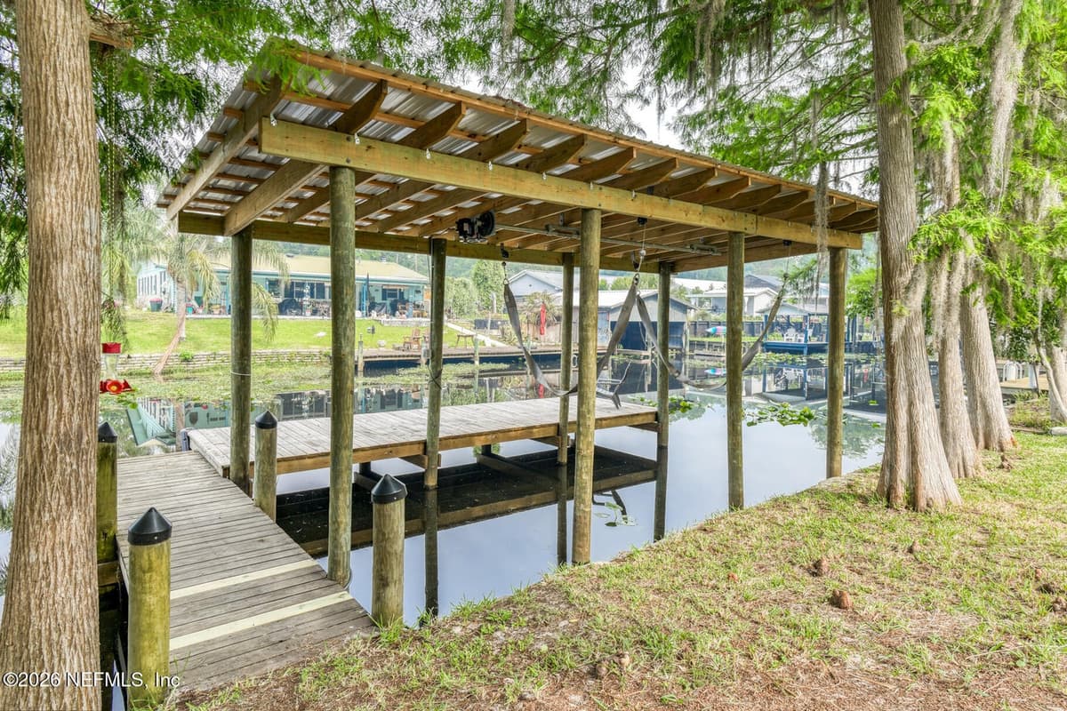 131 SANJAN Drive, Satsuma, FL 32189 2