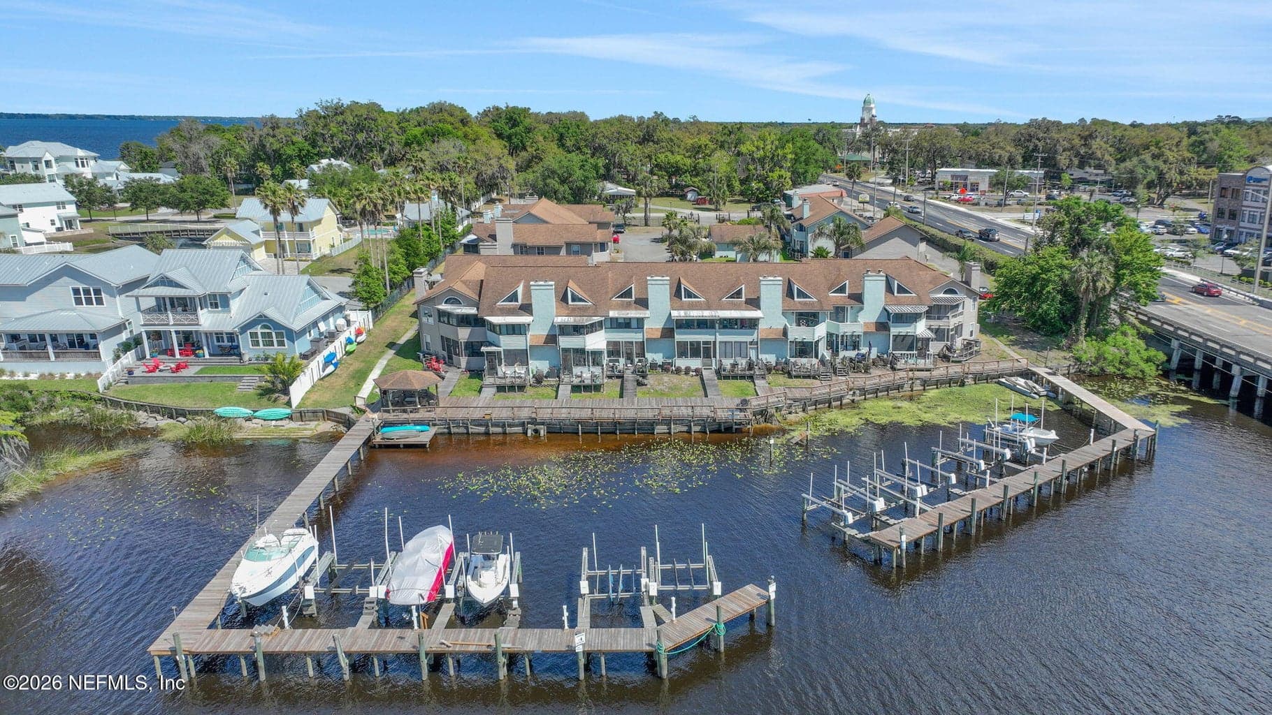 118 GOVERNOR Street 208, Green Cove Springs, FL 32043