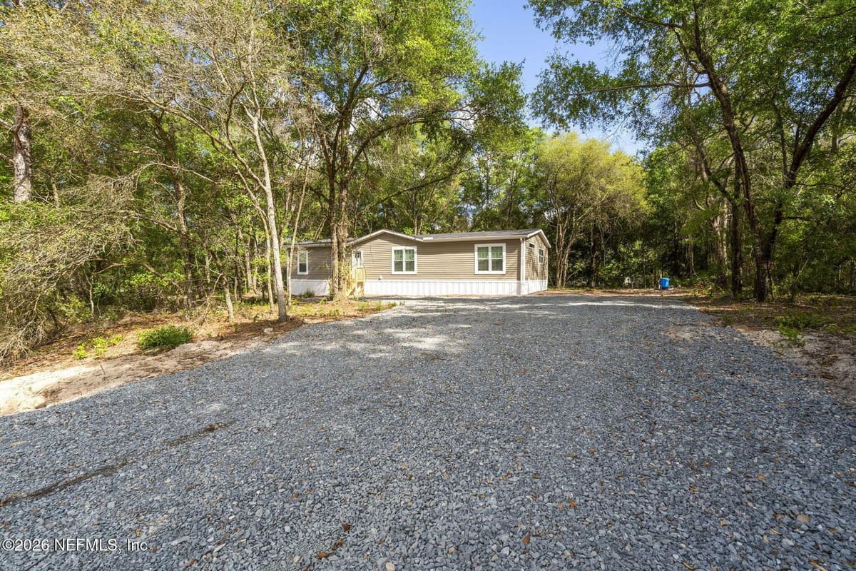 5533 ARAPAHO Street, Keystone Heights, FL 32656 3