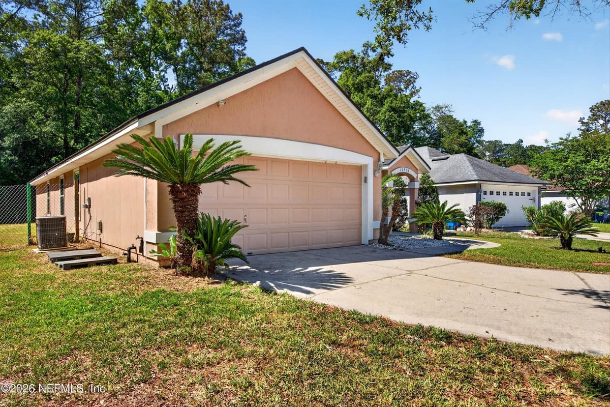 10908 ACORN PARK Court, Jacksonville, FL 32218 3