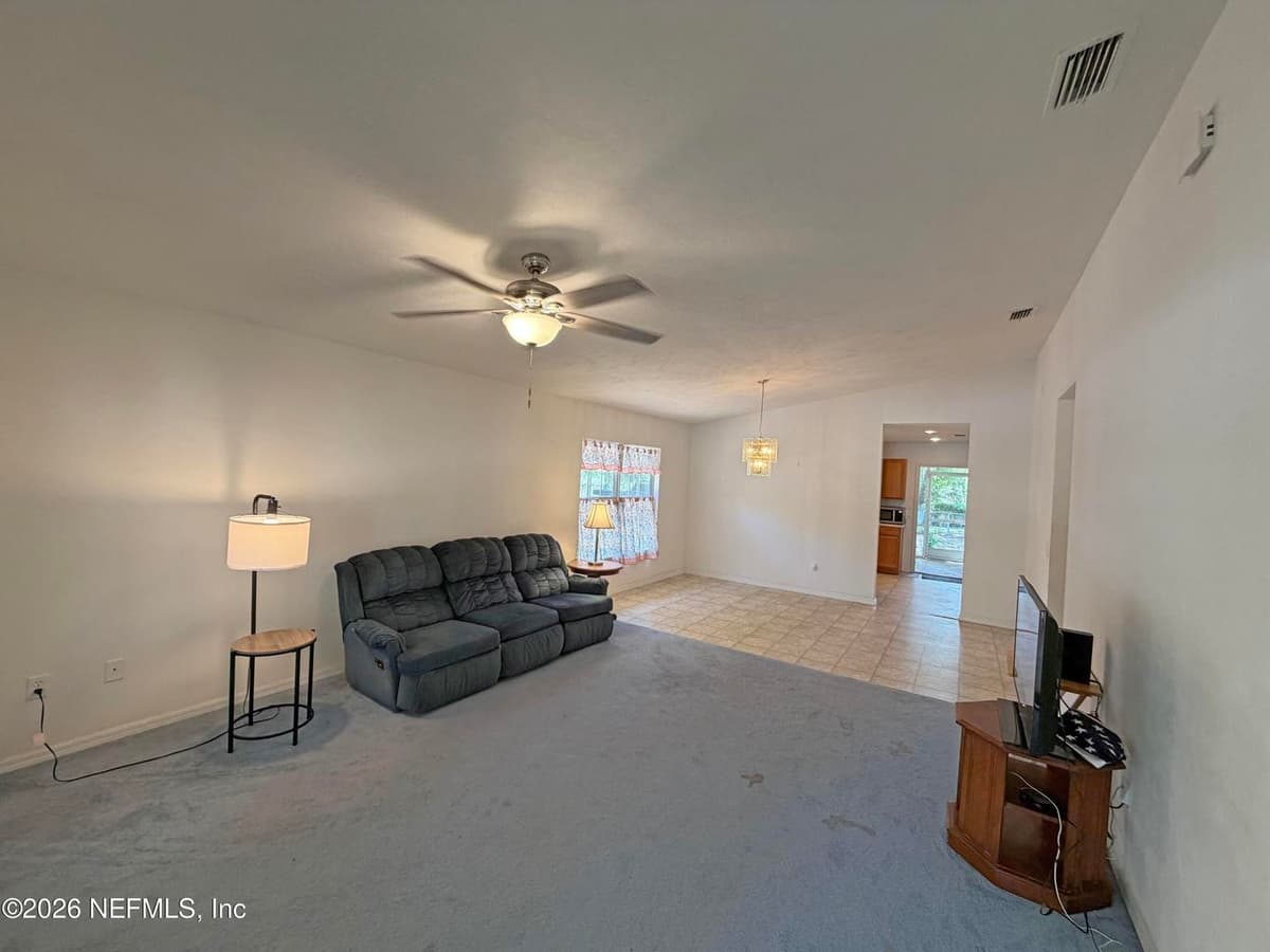 22921 SE 60TH Lane, Hawthorne, FL 32640 3