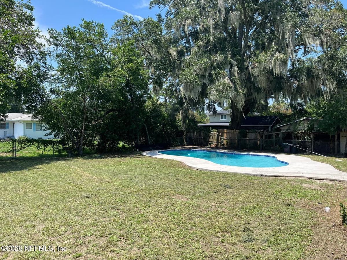 1428 LAMANTO Avenue E, Jacksonville, FL 32211 2