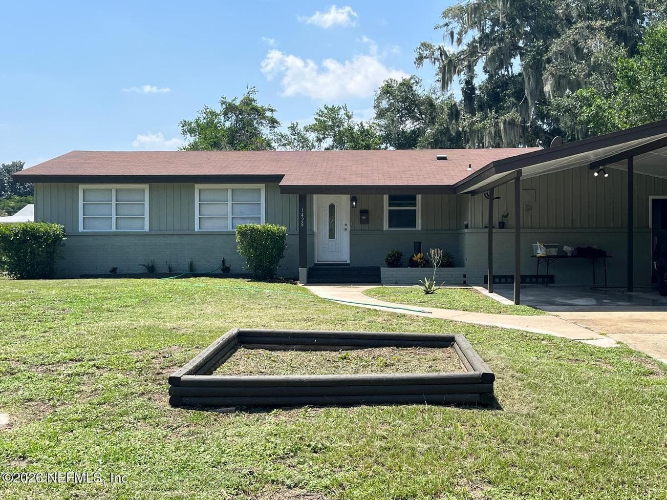 1428 LAMANTO Avenue E, Jacksonville, FL 32211