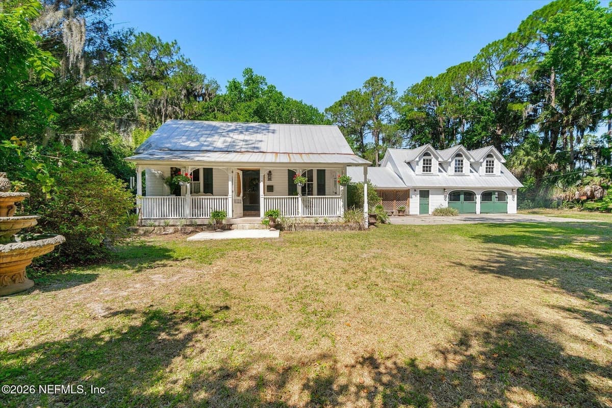 185 E RIVER Road, East Palatka, FL 32131 2