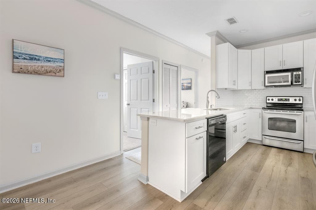 1601 NECTARINE Street B2, Fernandina Beach, FL 32034 2