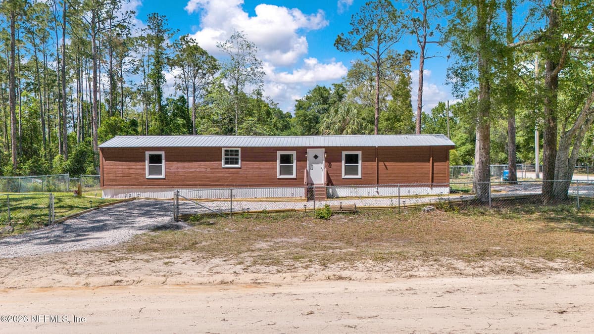 155 RABBIT TRACK Road, Satsuma, FL 32189 2