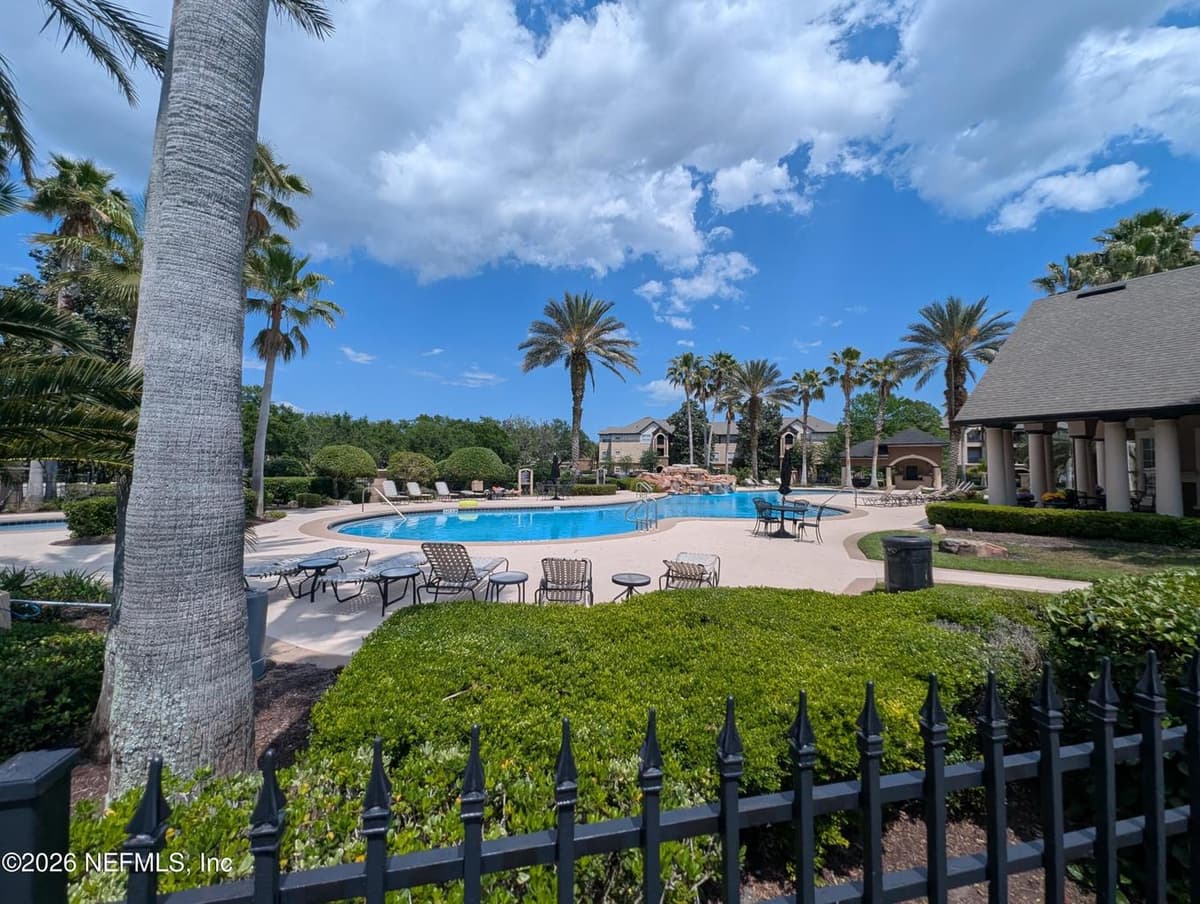 10961 BURNT MILL Road 814, Jacksonville, FL 32256 2