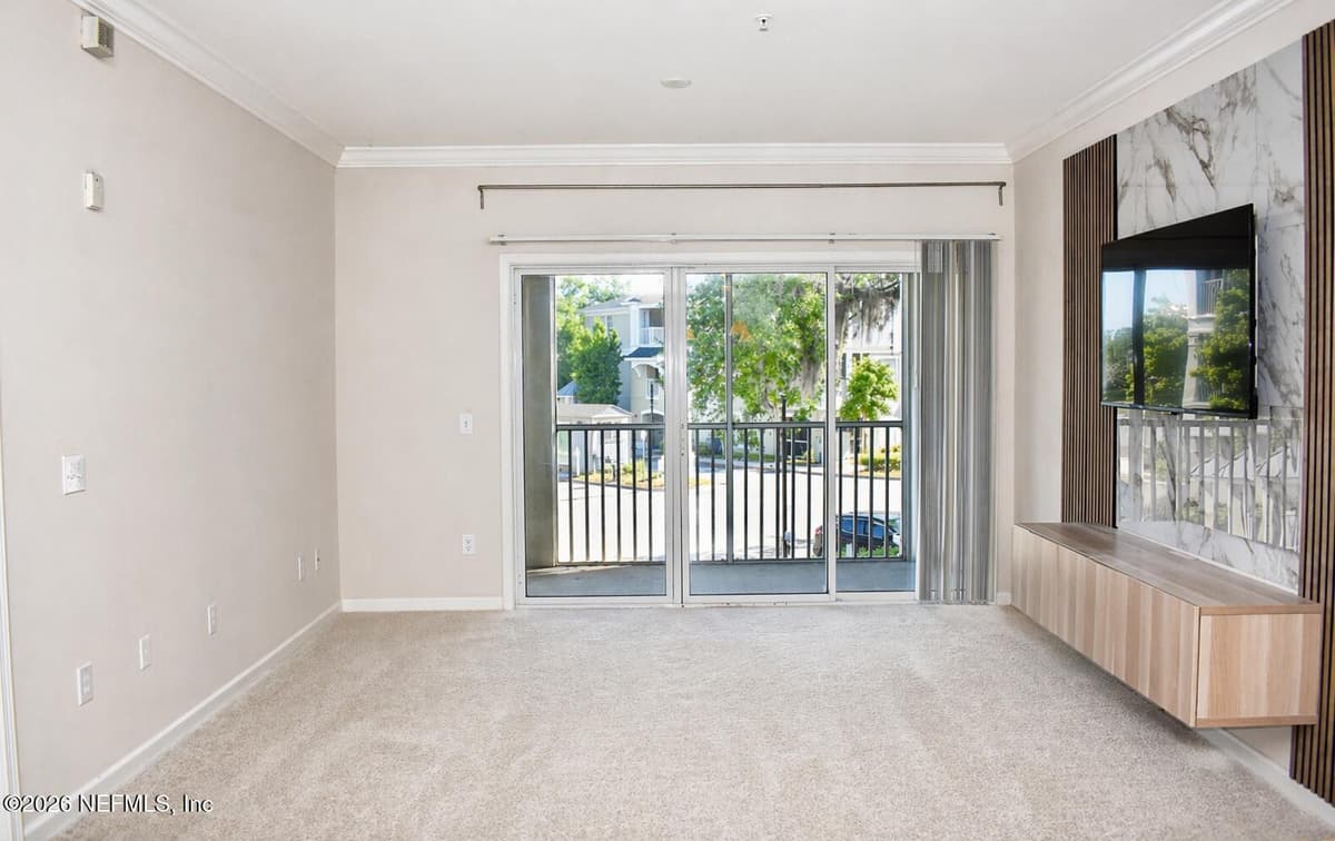 8290 GATE Parkway W 141, Jacksonville, FL 32216 3