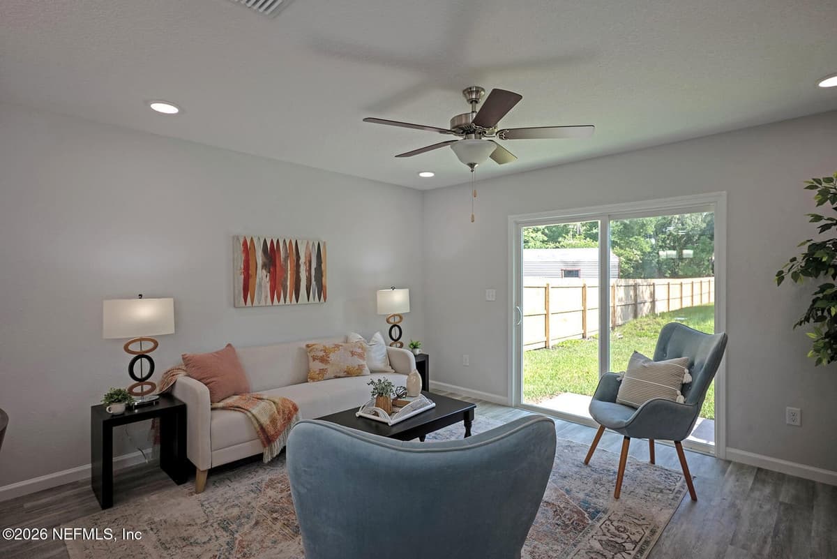 3237 PINE Avenue, Jacksonville, FL 32218 3
