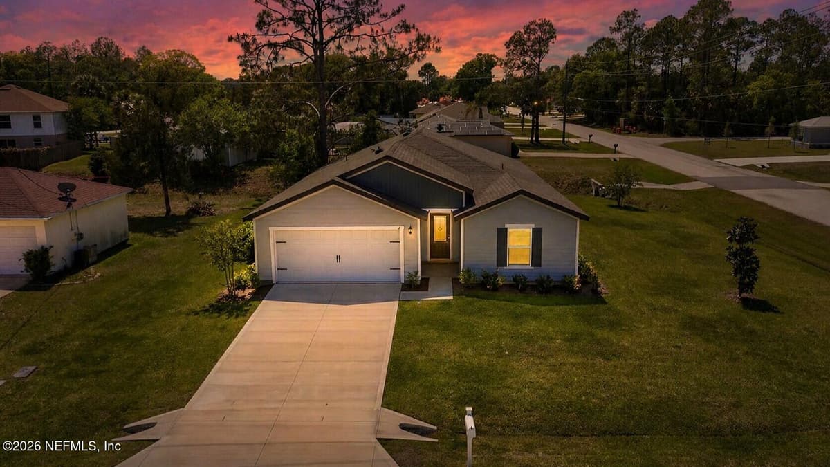 2 PRINCE ERIC Lane, Palm Coast, FL 32164 2