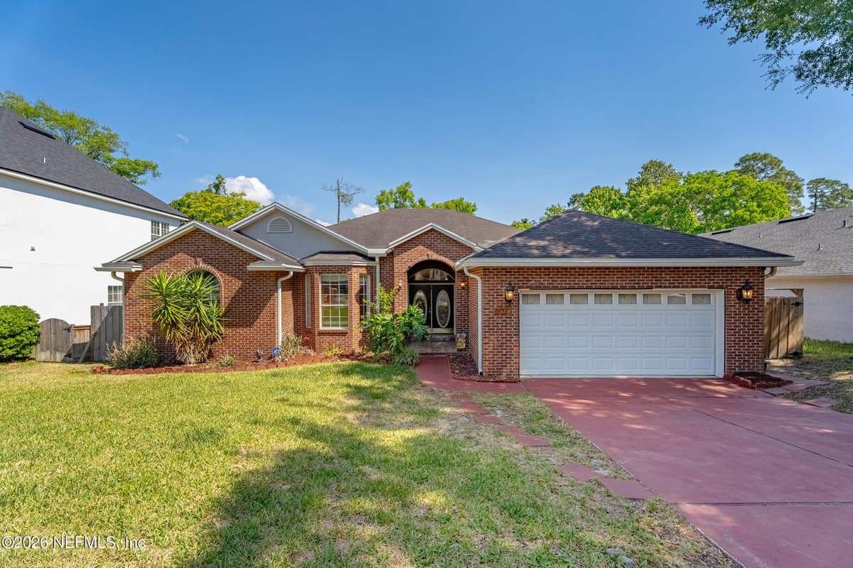 6057 WINDING BRIDGE Drive, Jacksonville, FL 32277 2