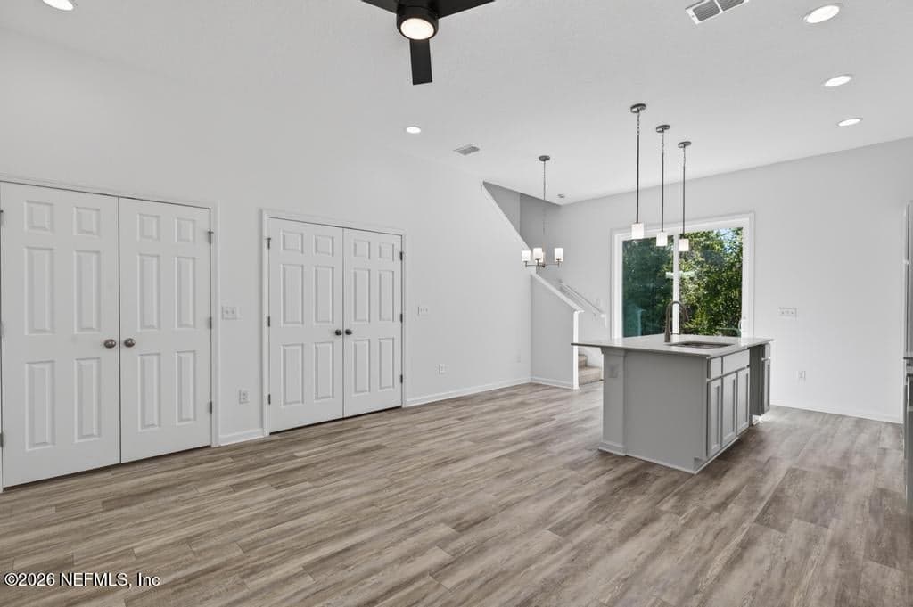 11082 PINE Street, Jacksonville, FL 32218 3