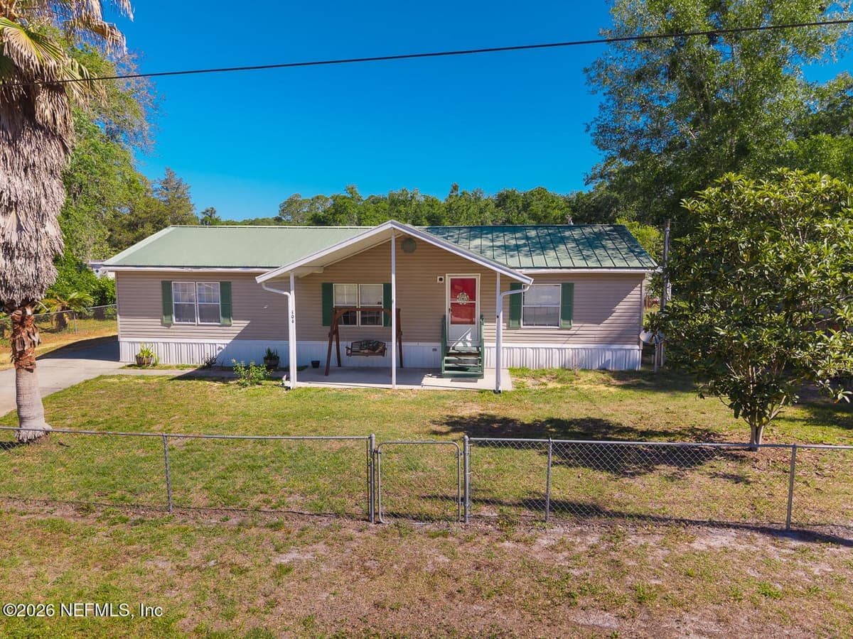 106 WATEROAK Road, Satsuma, FL 32189 2