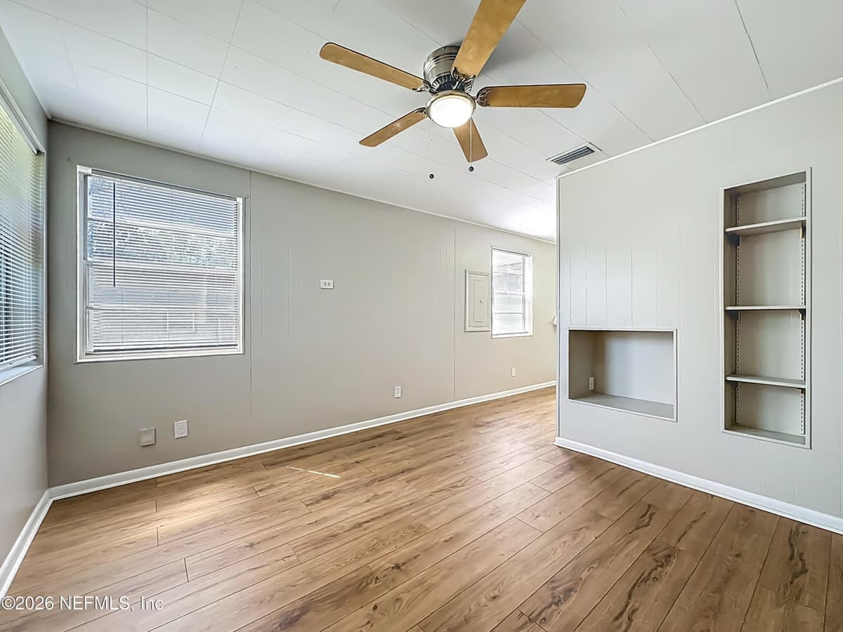 9232 ADAMS Avenue, Jacksonville, FL 32208 2