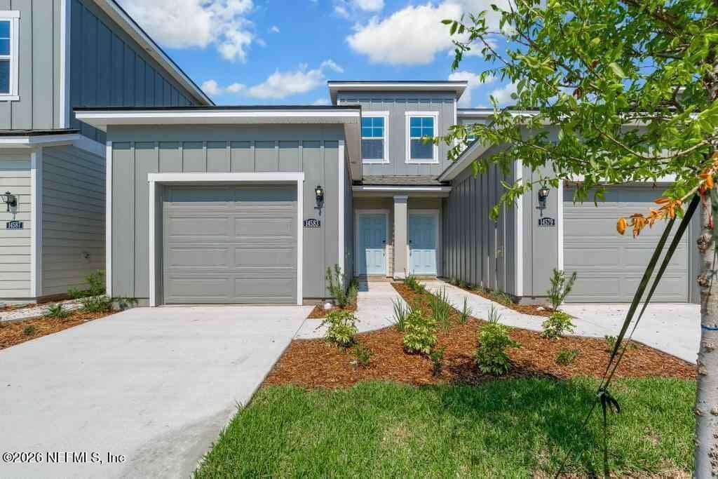 166 BRAZIL NUT Circle, Jacksonville, FL 32218 2
