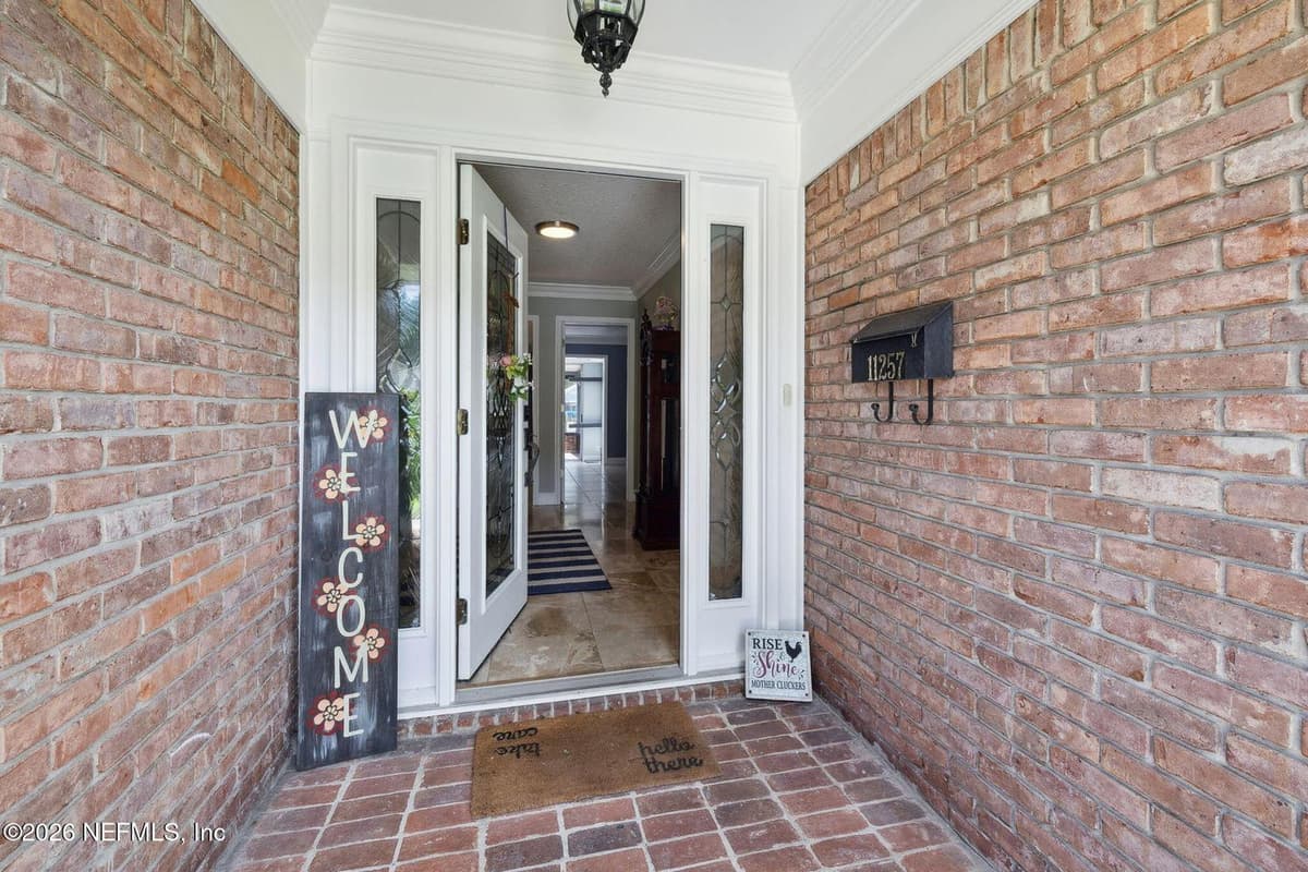 11257 PORTSIDE Drive, Jacksonville, FL 32225 3