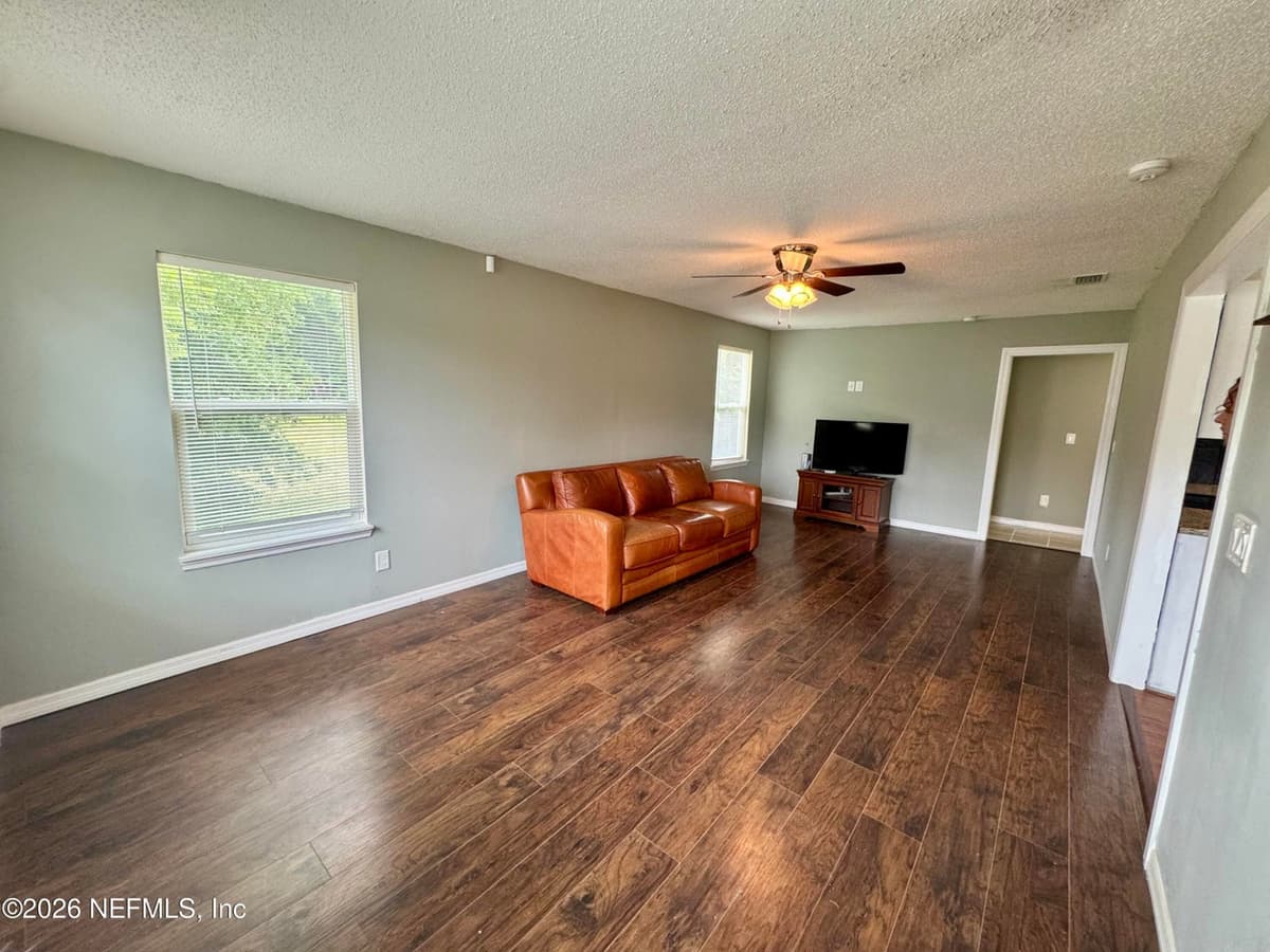 4612 FREMONT Street, Jacksonville, FL 32210 3