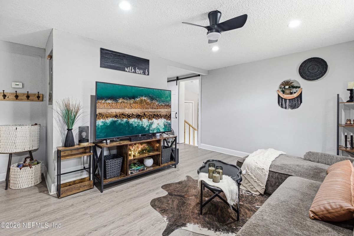 7709 PASCHAL Street, Jacksonville, FL 32220 2