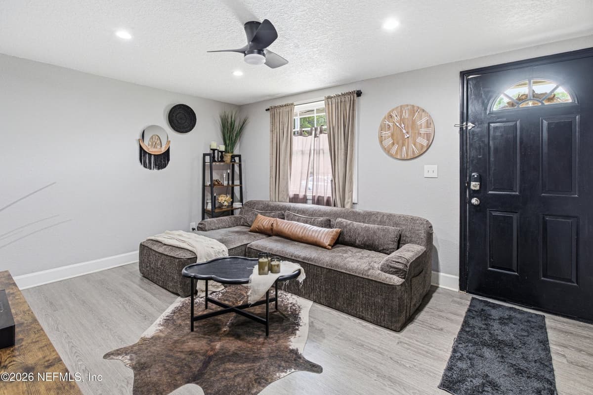 7709 PASCHAL Street, Jacksonville, FL 32220 3