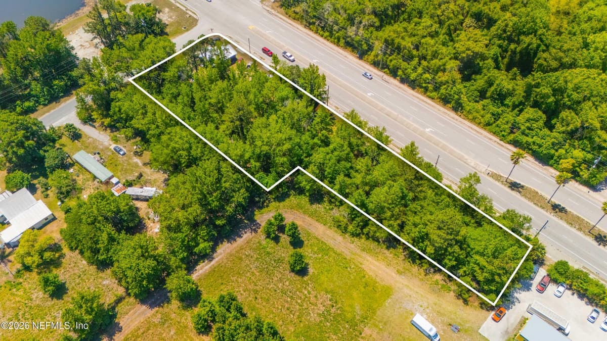 138 STATE ROAD 207, East Palatka, FL 32131 3