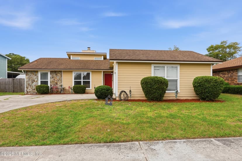 2550 OAKVIEW Drive, Jacksonville, FL 32246