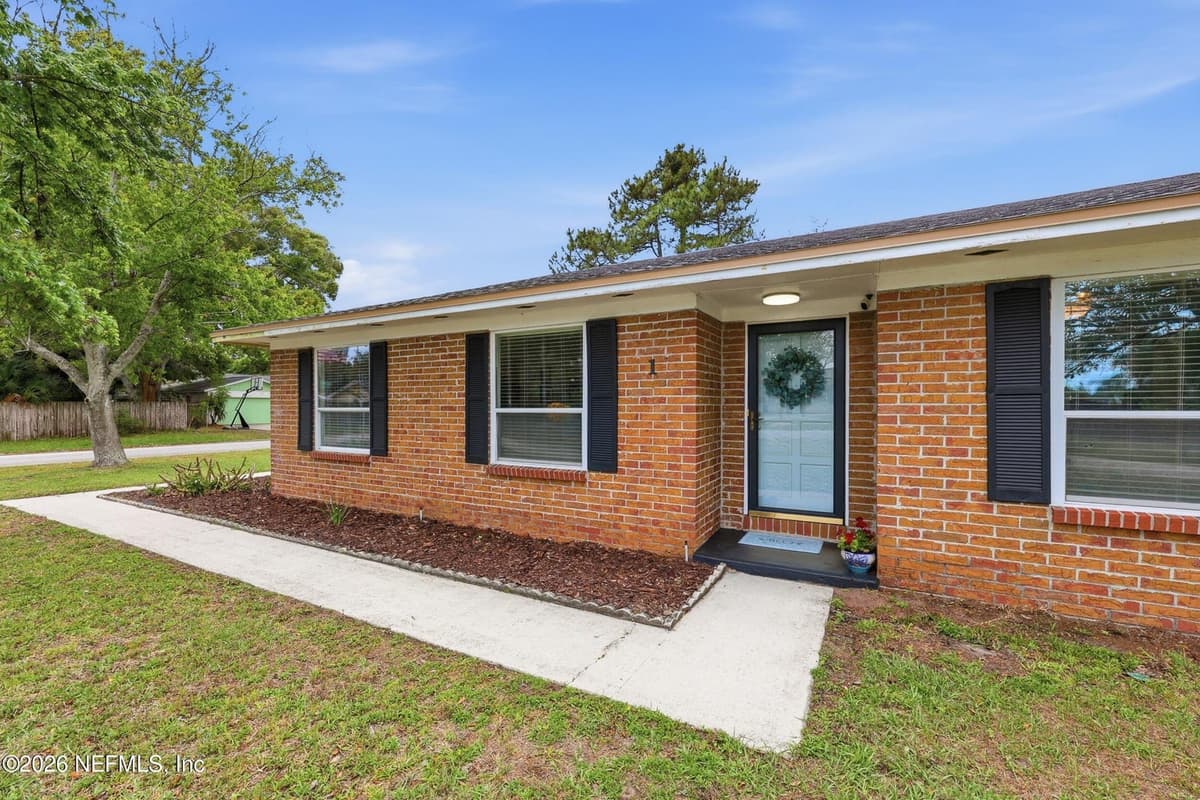 1 SEATROUT Street, Ponte Vedra Beach, FL 32082 3