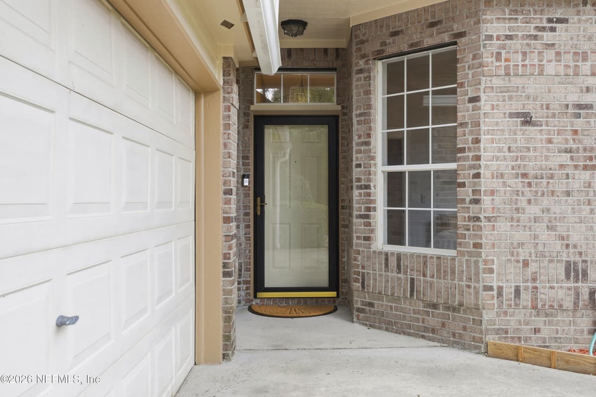 2192 THE WOODS Drive E, Jacksonville, FL 32246 3