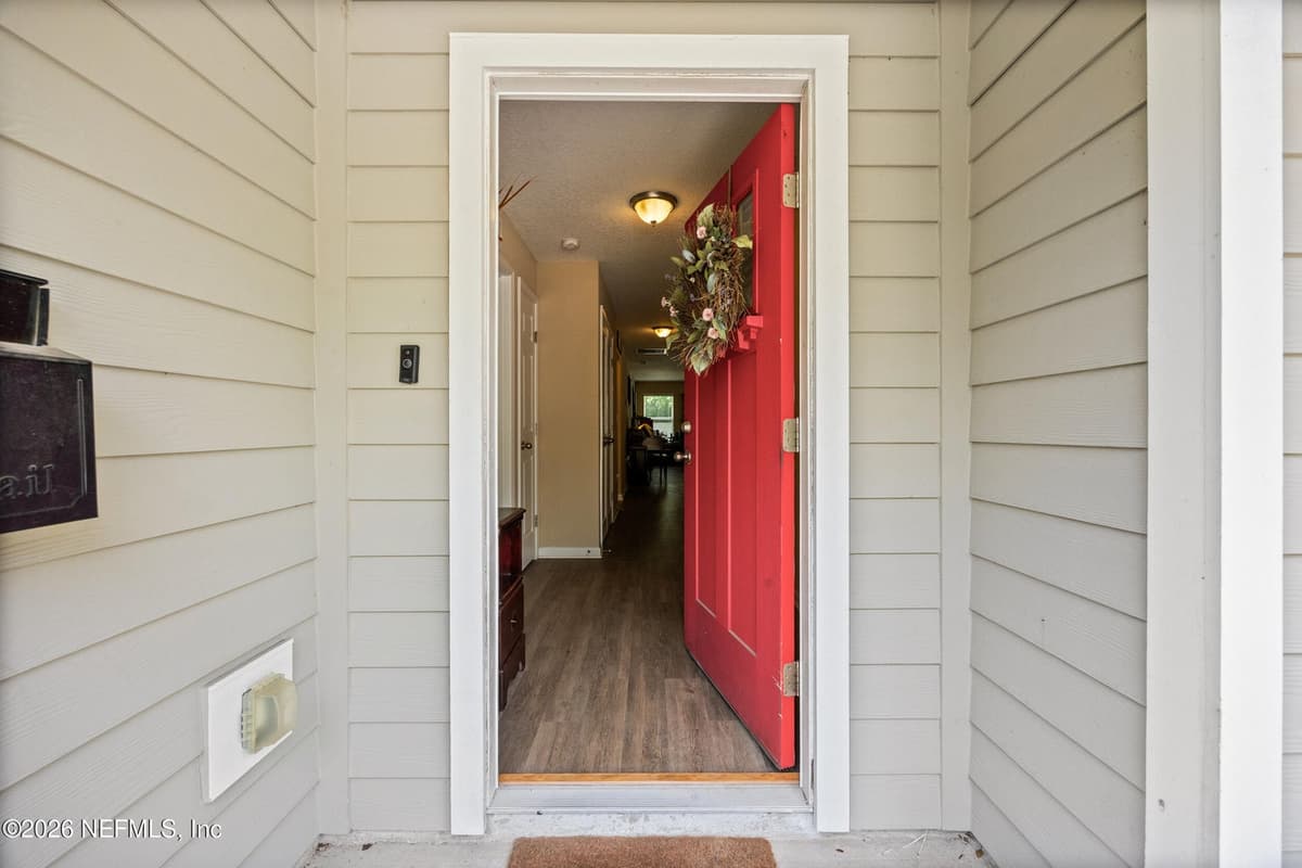 4582 APPLETON Avenue, Jacksonville, FL 32210 3