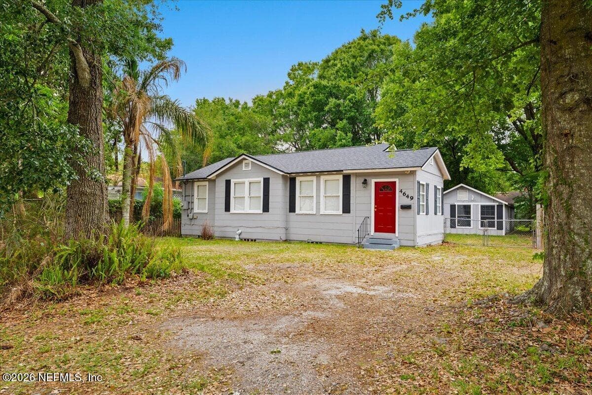 4649 DELTA Avenue, Jacksonville, FL 32205 3