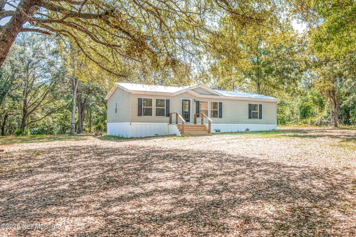 18937 CREWS Road, Glen St. Mary, FL 32040 3