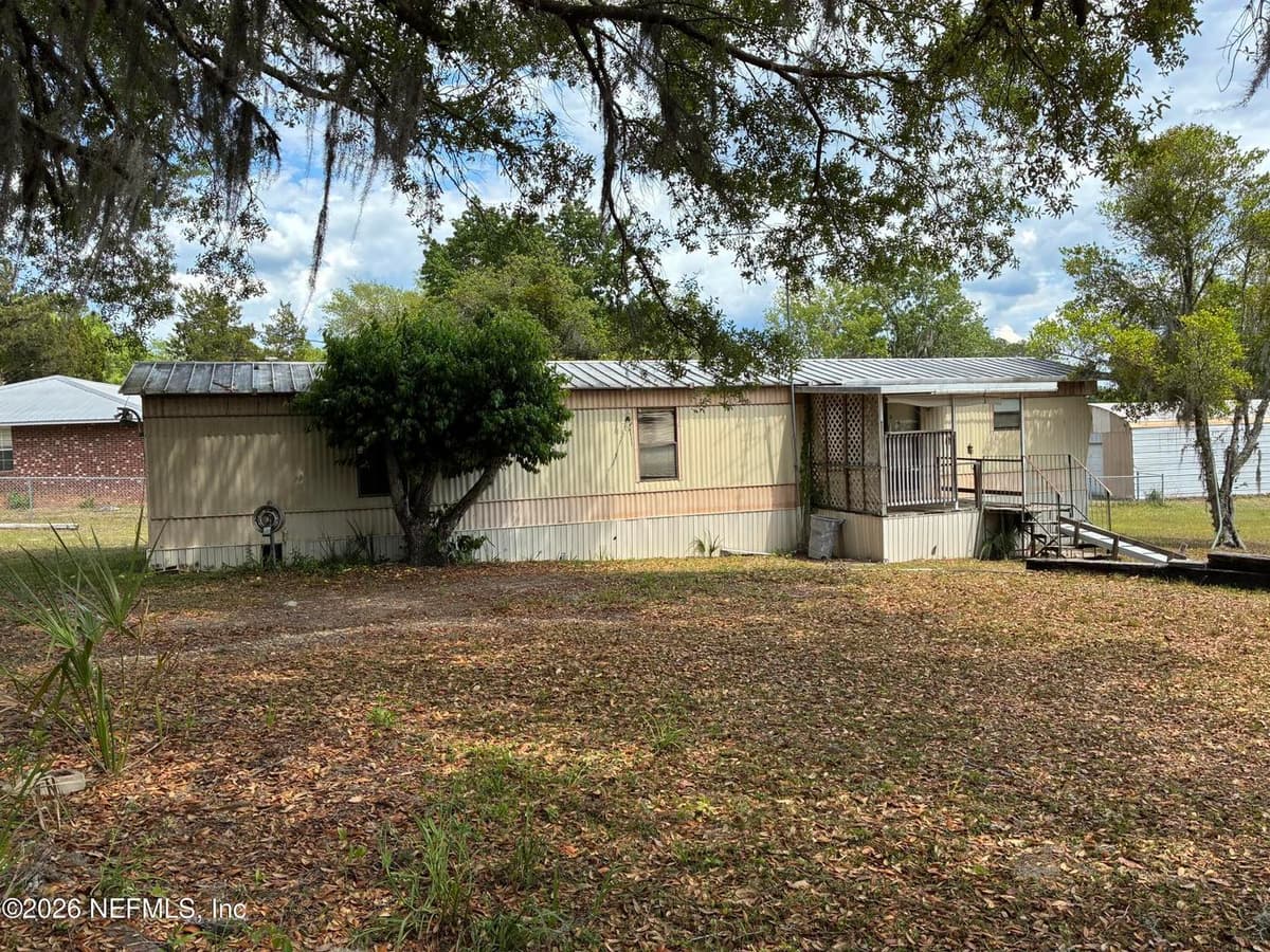 121 CHURCH LAKE Drive, Interlachen, FL 32148 3