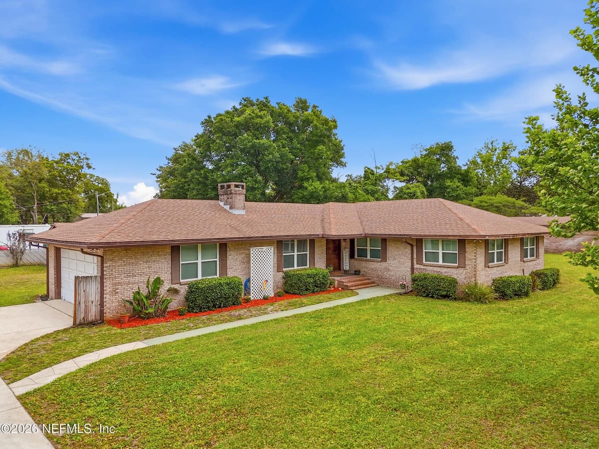 2611 WATER BLUFF Drive, Jacksonville, FL 32218 2