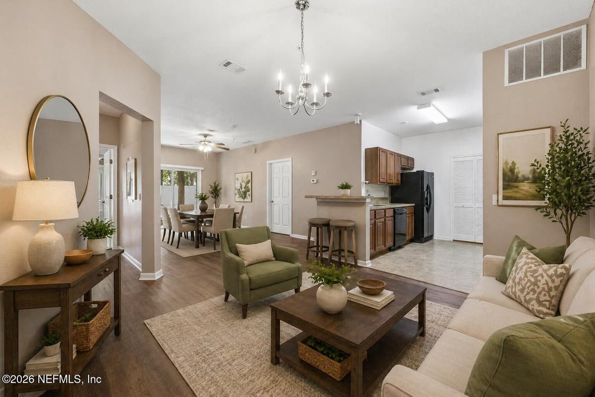 3680 KIRKPATRICK Circle 4, Jacksonville, FL 32210 3