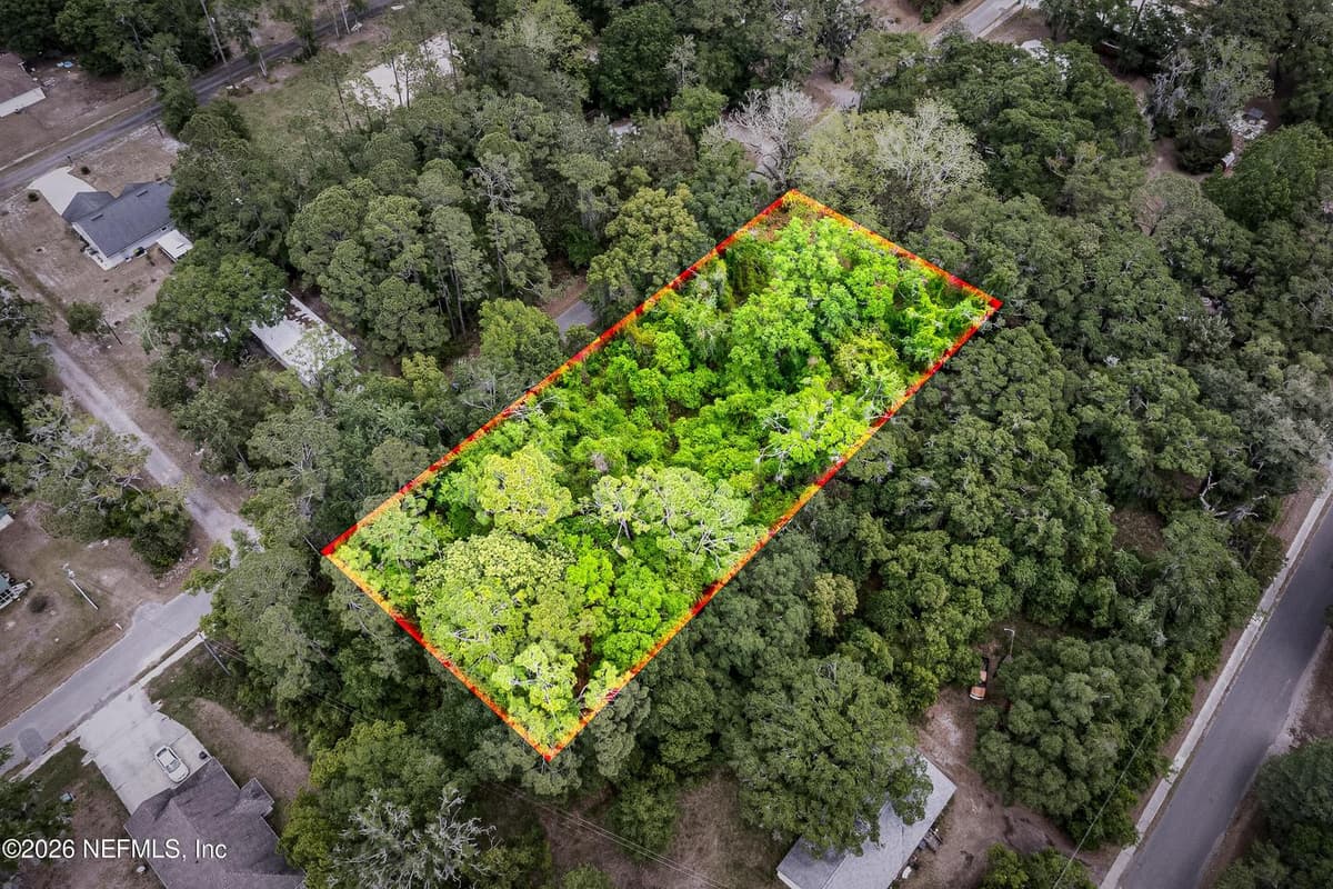 27130 KENTUCKY Street, Hilliard, FL 32046 2