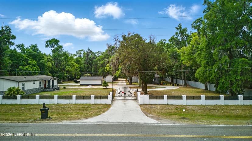 6878 LENOX Avenue, Jacksonville, FL 32205