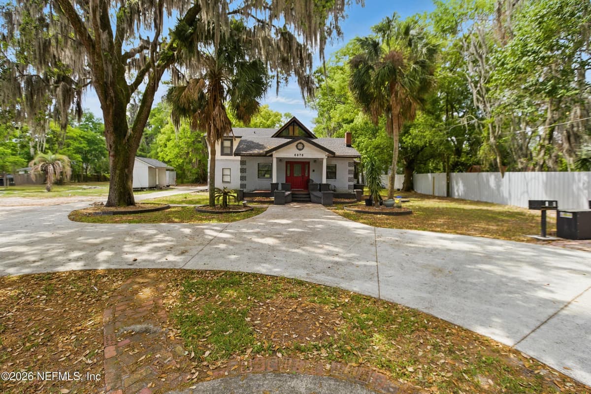 6878 LENOX Avenue, Jacksonville, FL 32205 2