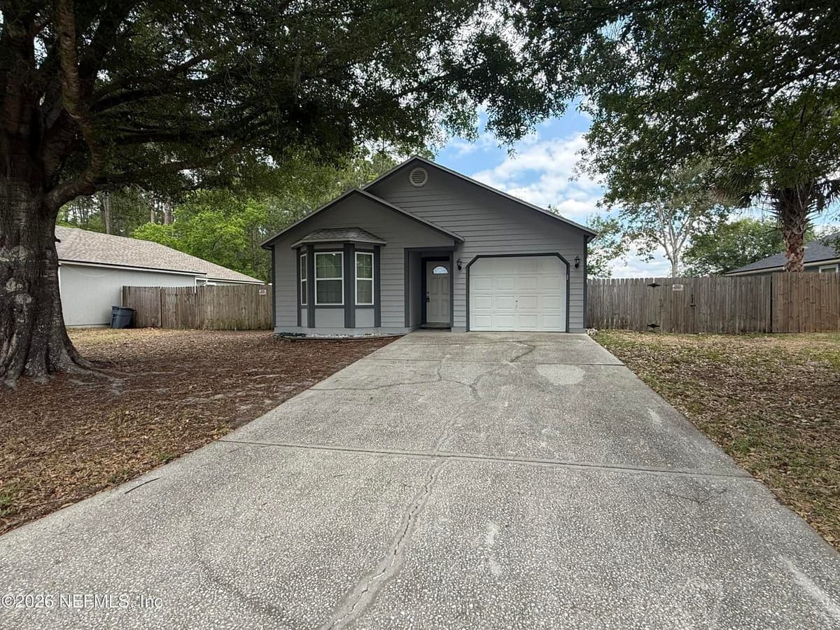 1802 SHERATON LAKES Circle, Middleburg, FL 32068 2