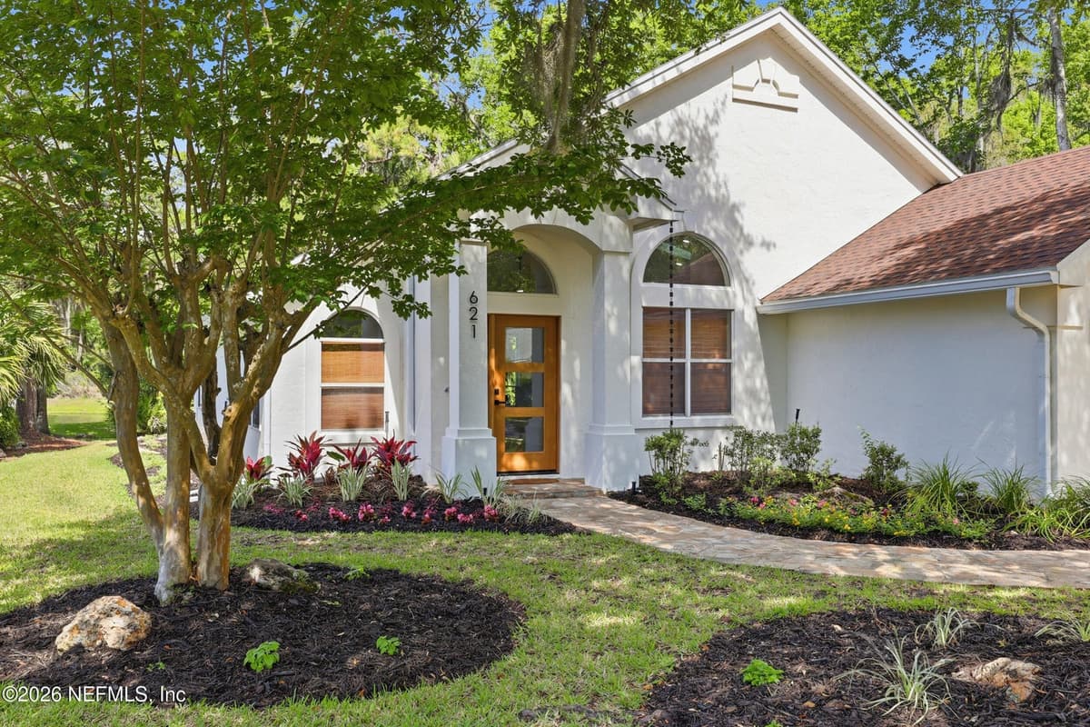 621 LAKE STONE Circle, Ponte Vedra Beach, FL 32082 2