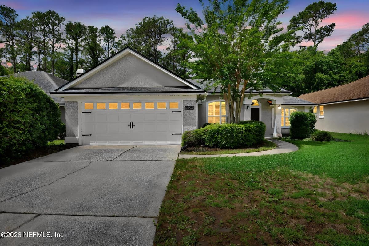 9092 SPINDLETREE Way, Jacksonville, FL 32256 2