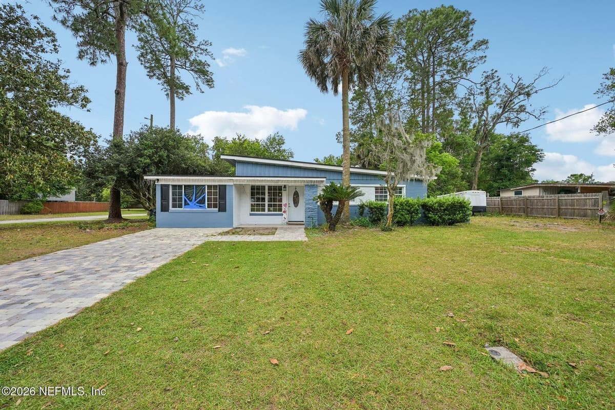 5356 KEYSTONE Drive N, Jacksonville, FL 32207 3