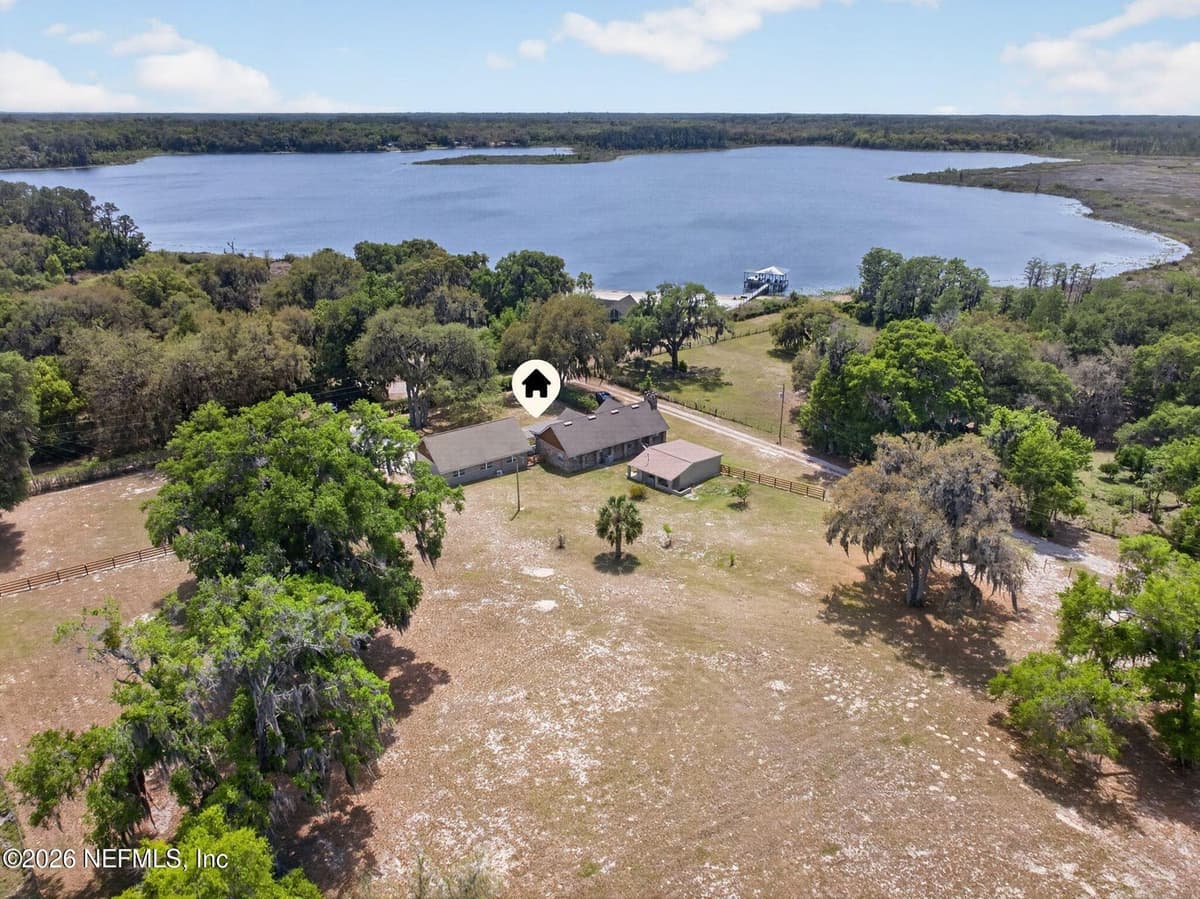 130 BULL POND Lane, Hawthorne, FL 32640 2