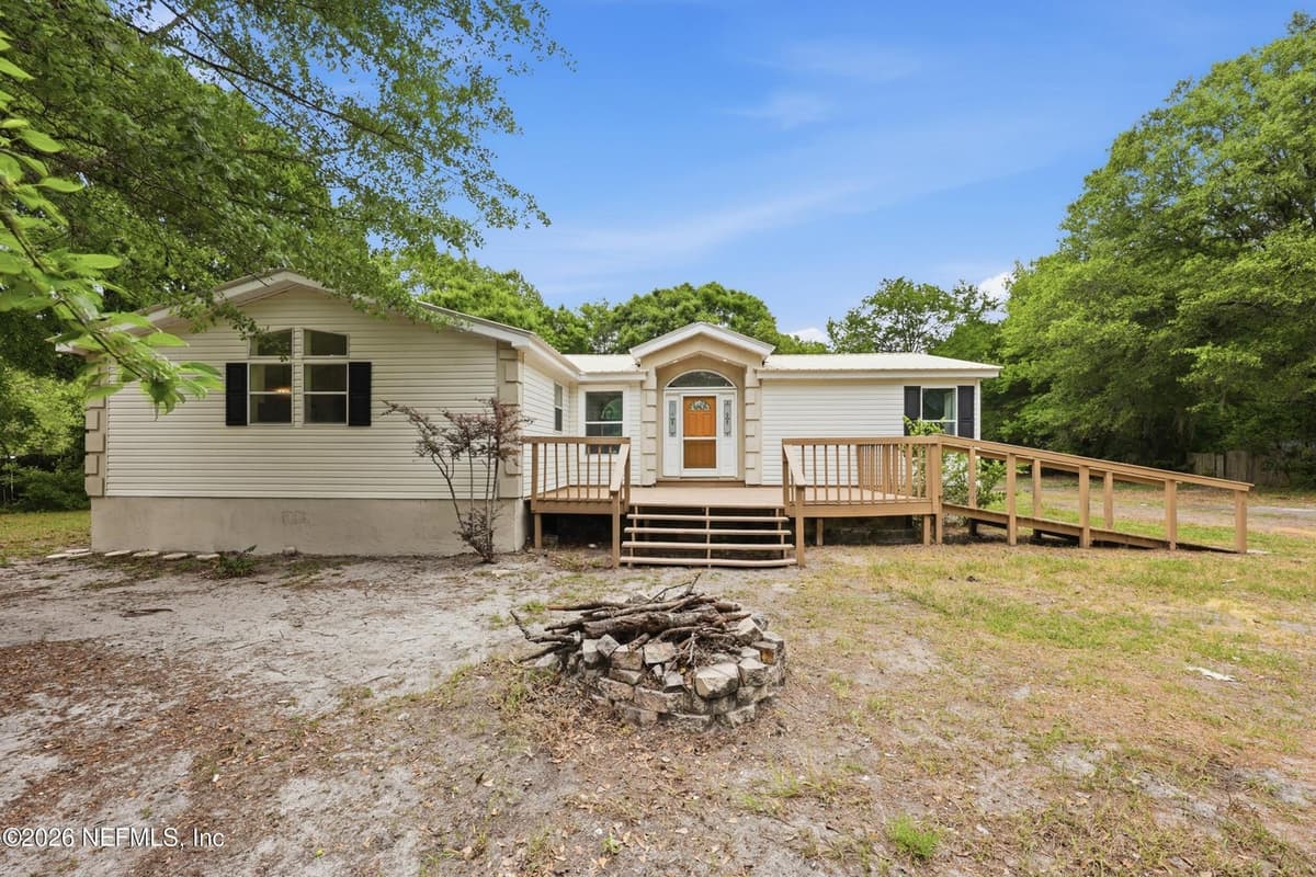 11315 RAMALLAH Road, Jacksonville, FL 32219 2
