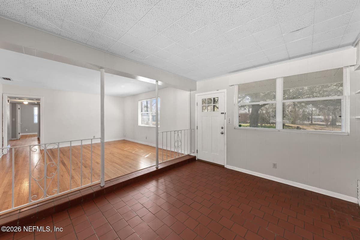 8309 CALENTO Street, Jacksonville, FL 32211 2