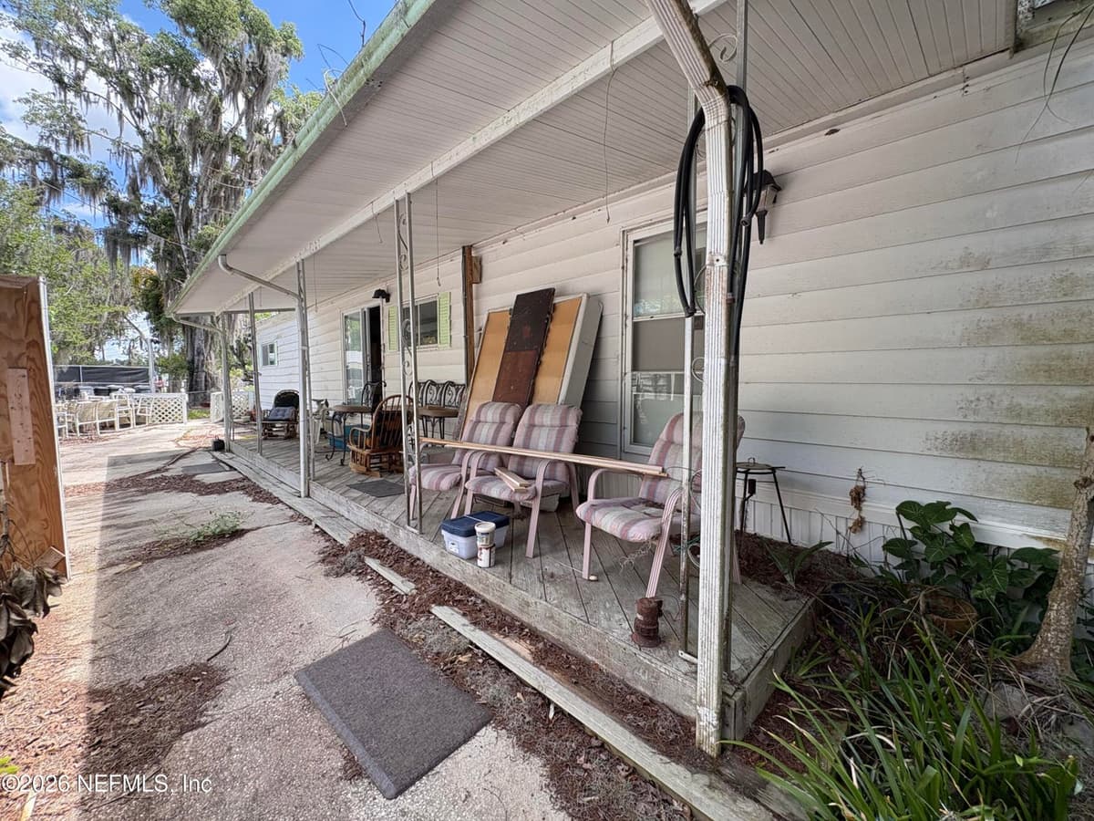 161 SMITH Lane, Satsuma, FL 32189 2