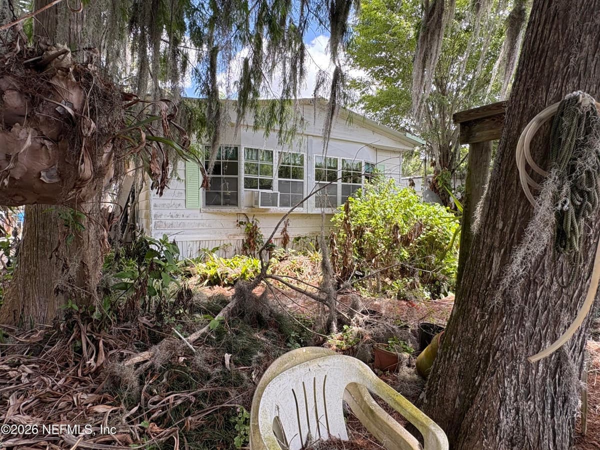 161 SMITH Lane, Satsuma, FL 32189 3