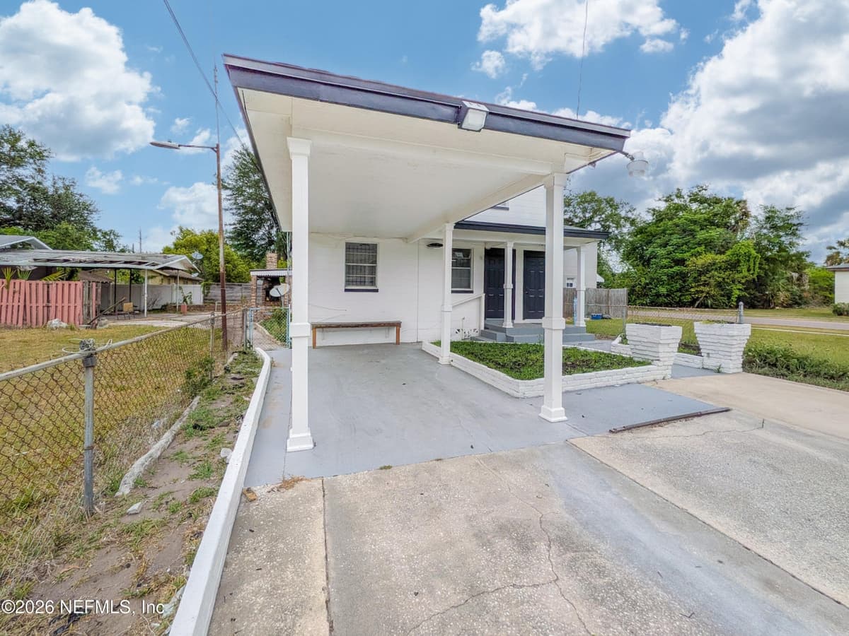 1163 W 5TH Street, Jacksonville, FL 32209 2