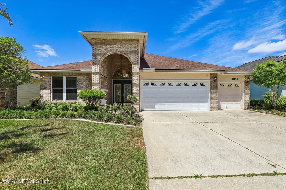 1832 CHATHAM VILLAGE Drive, Fleming Island, FL 32003 3