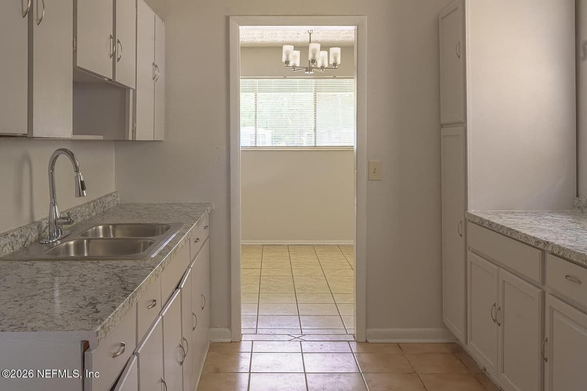 2521 CHRIS Court, Jacksonville, FL 32210 3