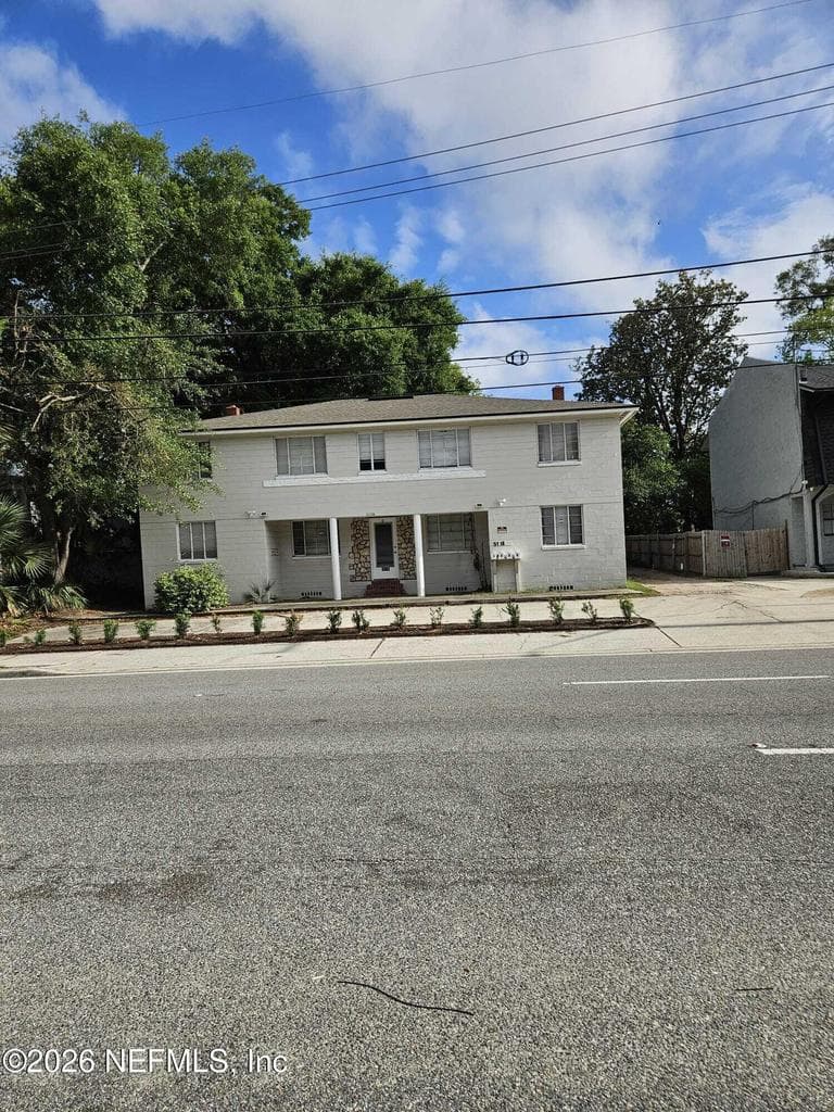 5718 MERRILL Road, Jacksonville, FL 32277 3