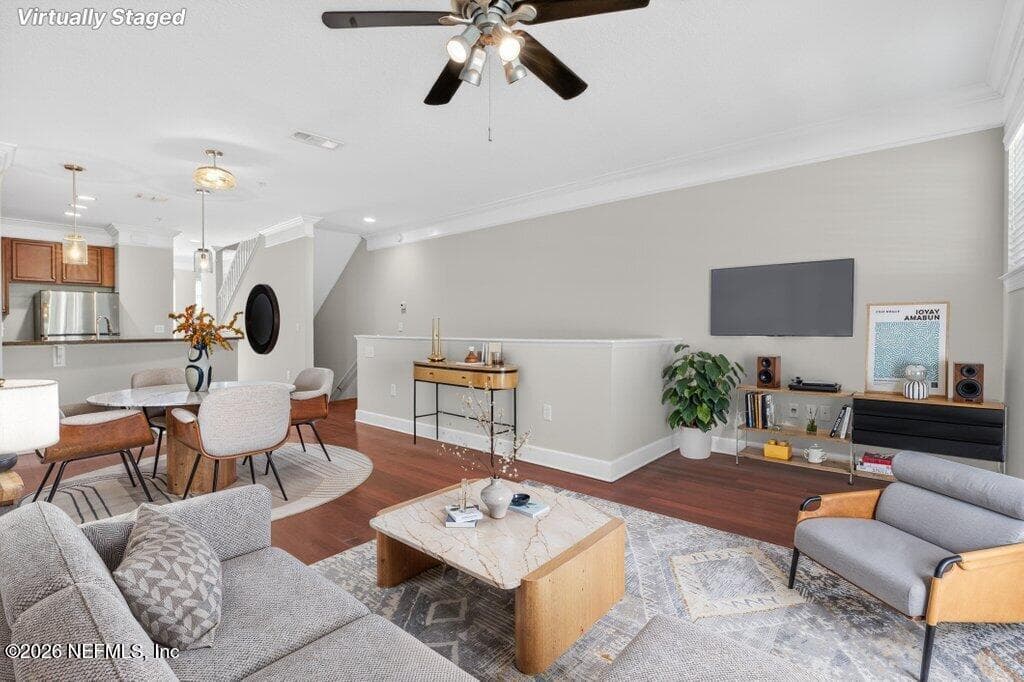 9823 TAPESTRY PARK Circle 302, Jacksonville, FL 32246